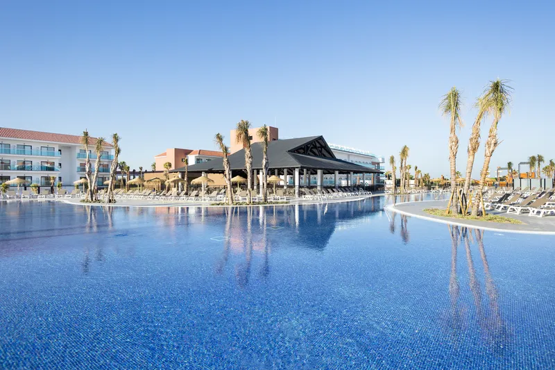 Piscina 2 Best Costa Ballena